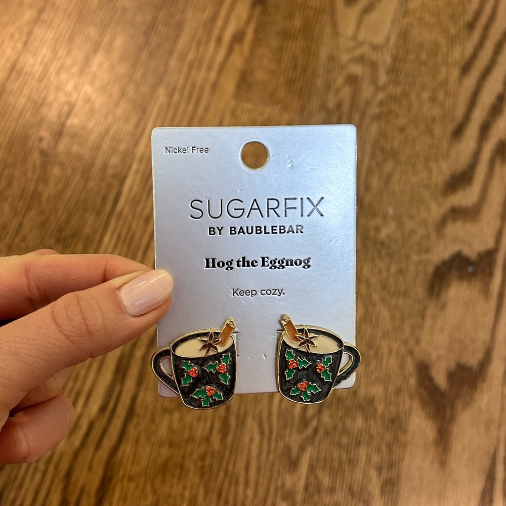 Eggnog earrings